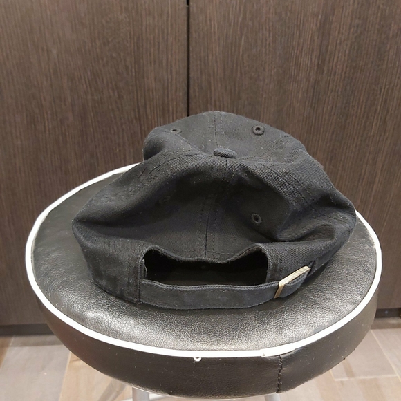 COPY - NBA 2019 Champion Raptors Hat - Picture 2 of 4